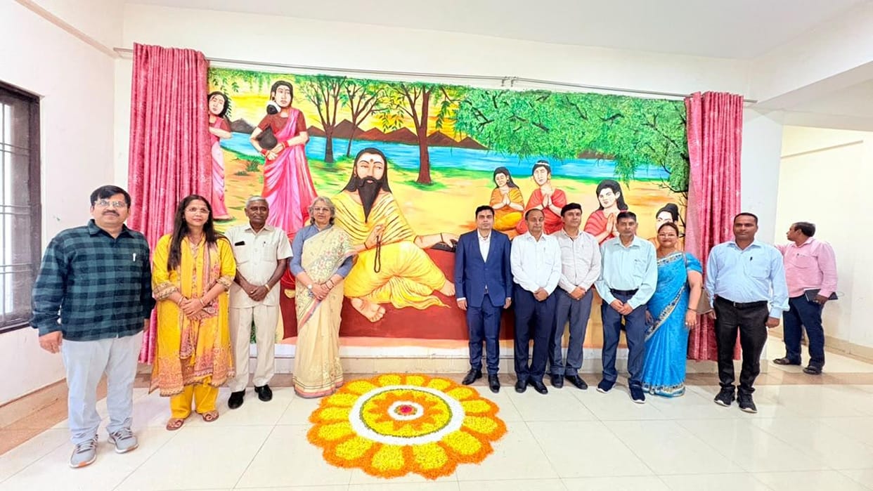 Emphasis on adopting value-based education