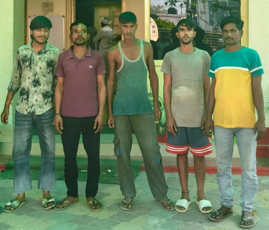 Five arrested in cases of theft, robbery, and dacoity.