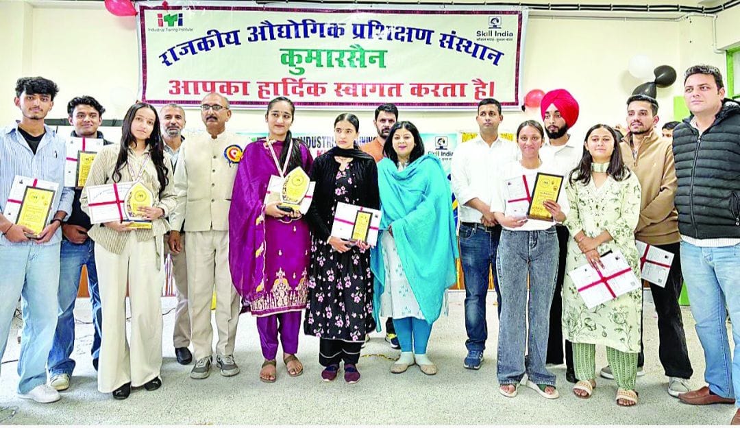 Akshita Verma was the state topper, and Aradhana secured the second position