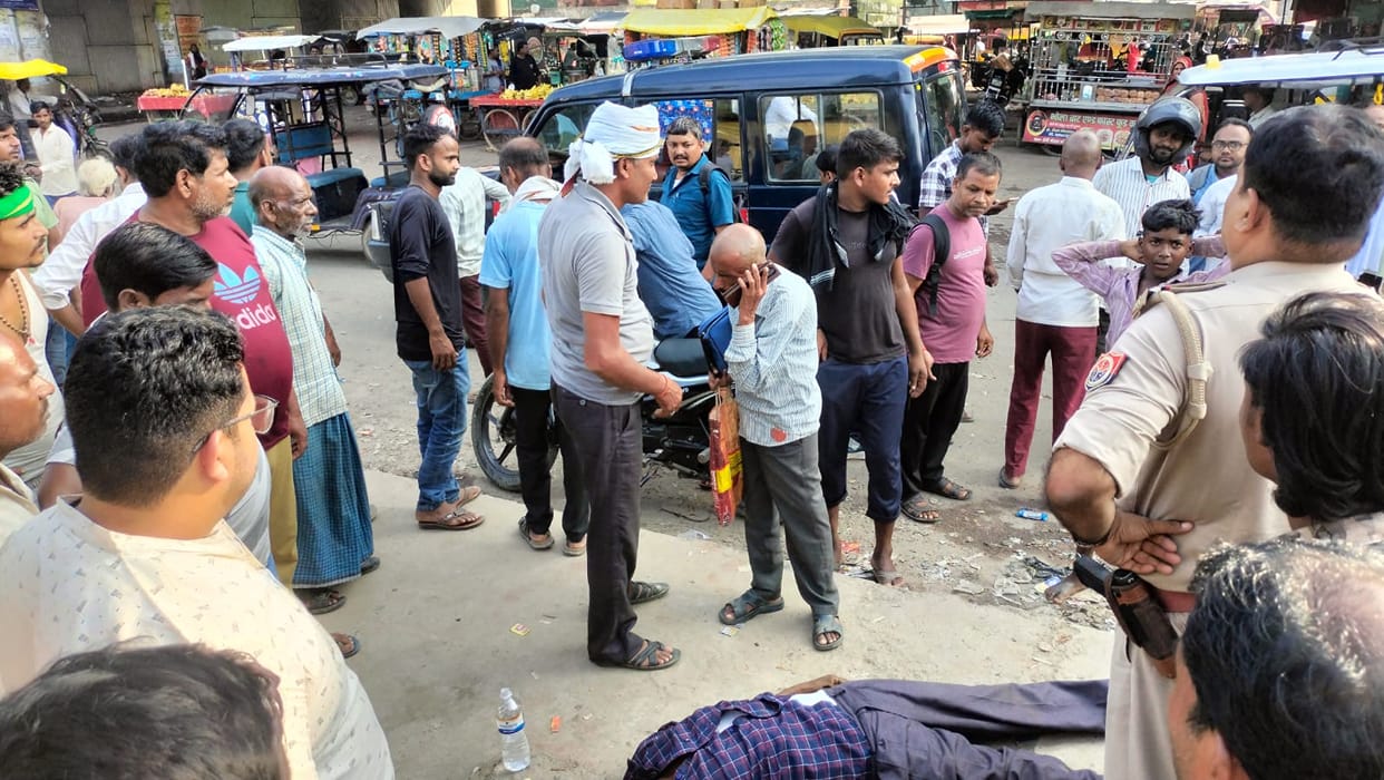 Differently-abled person dies after falling on the road upon alighting from a bus at Saini Crossing.
