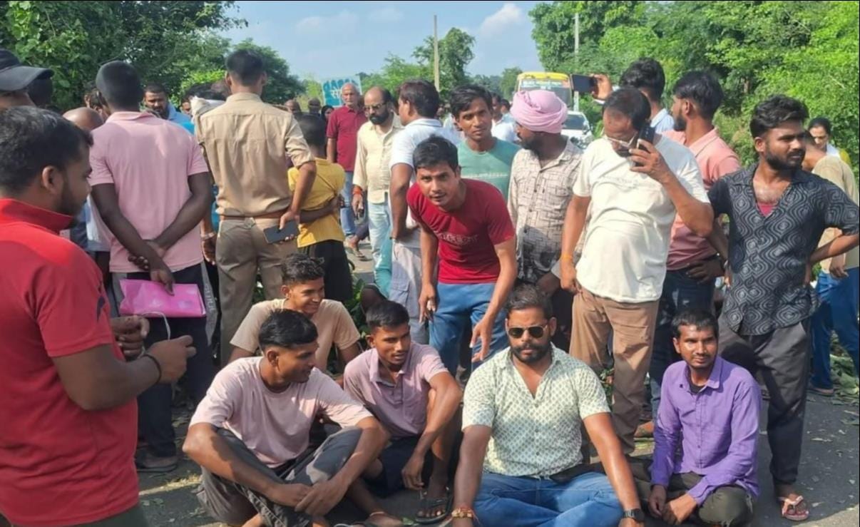 Villagers blocked the road after a 72-hour power outage.