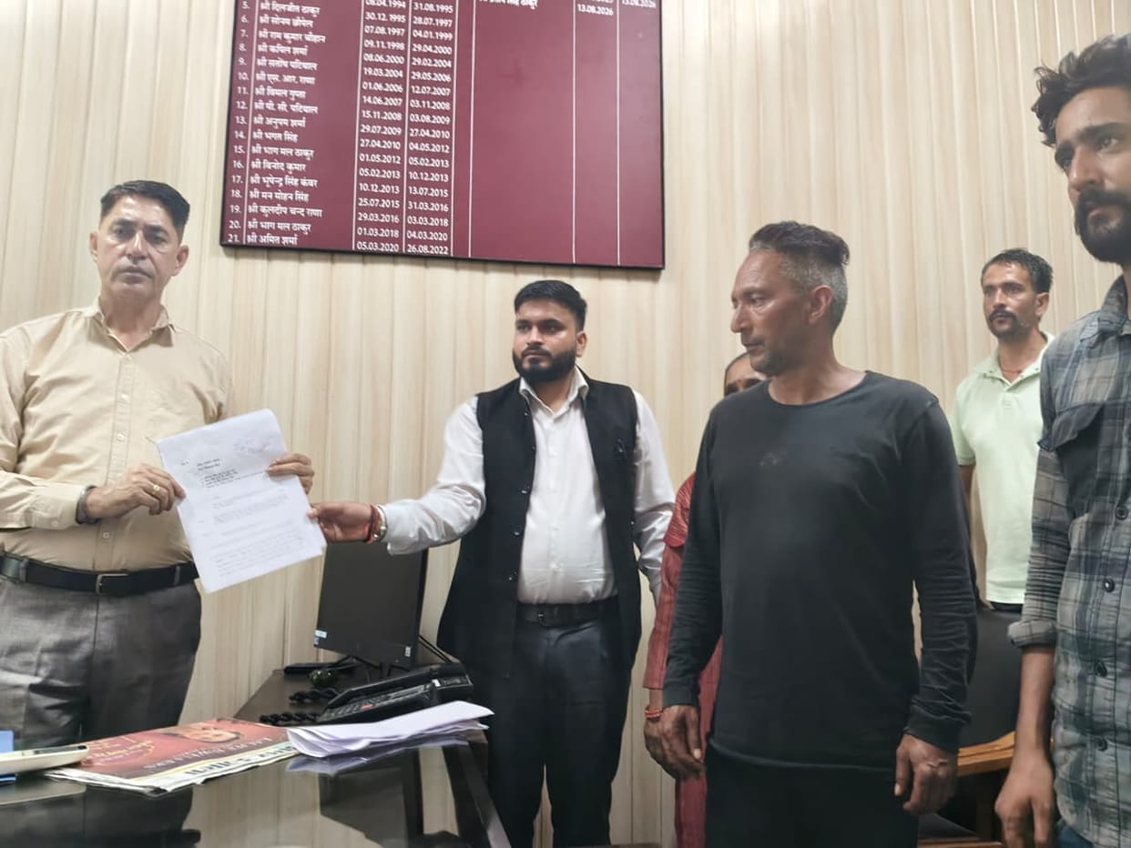Allegation of running vehicle over Neeraj after collision; memorandum submitted to ASP.