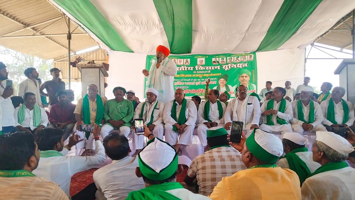 Banda News: बारिश से फसलें बर्बाद, बांदा को आपदाग्रस्त घोषित करें