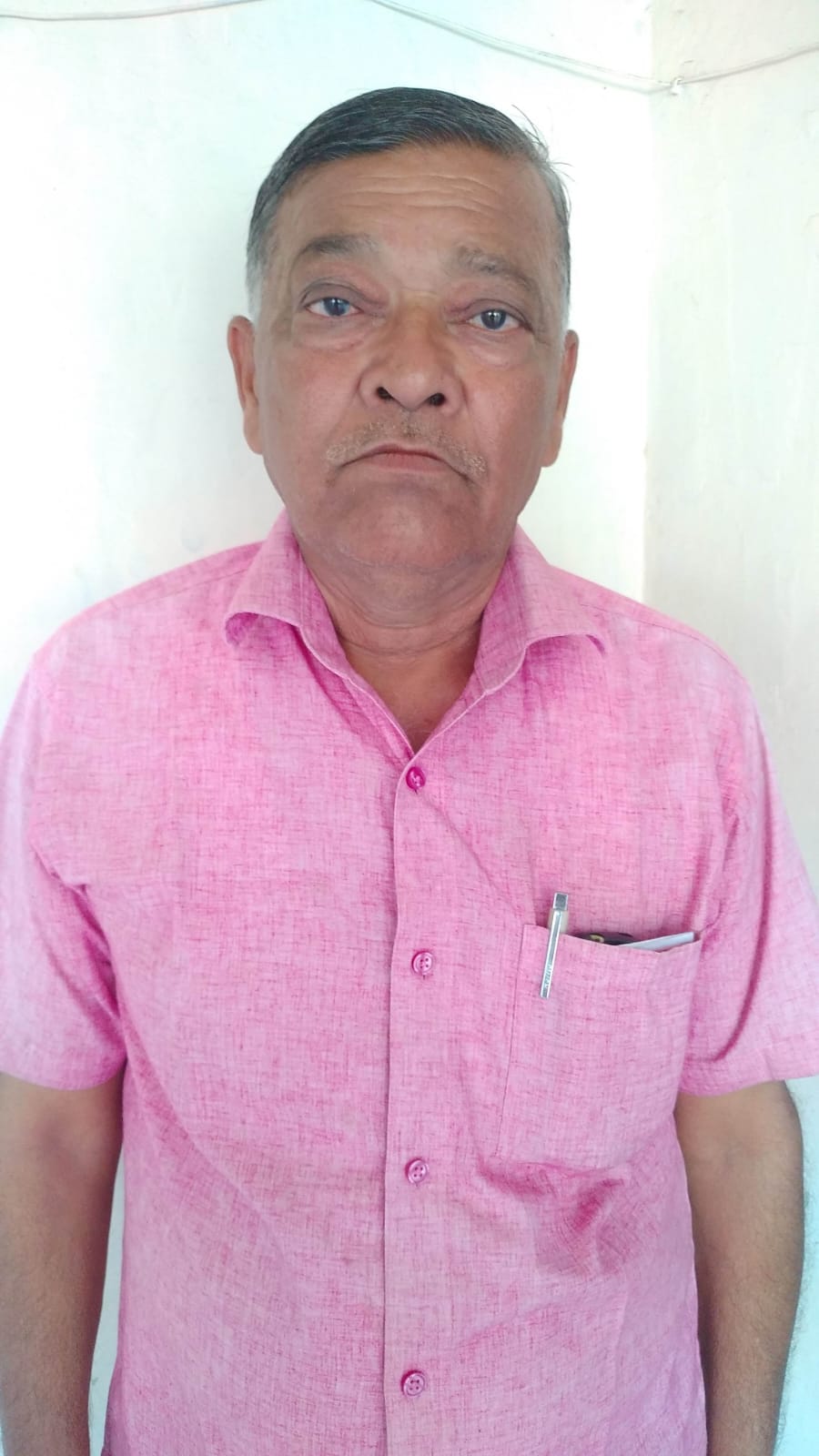 Director of Sugarcane Committee jumps into Rapti River; SDRF engaged in search operation