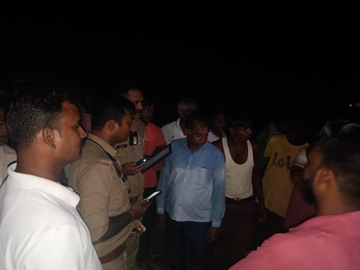 Pilgrims on a bus attacked after asking for way, six injured