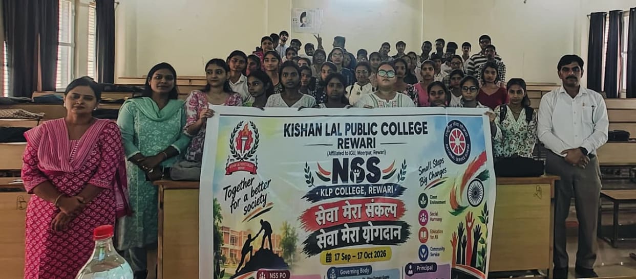 Students at the college were informed about government schemes.