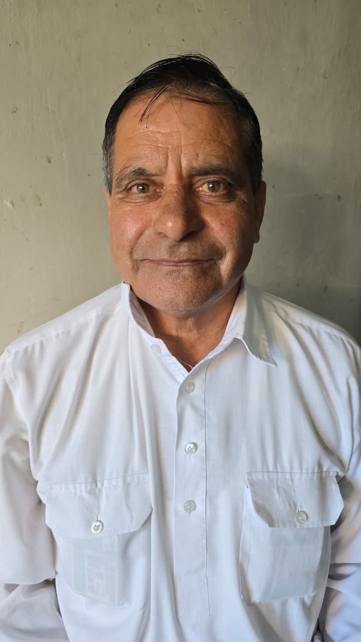 केहर सिंह ठाकुर, निवासी चंबोह