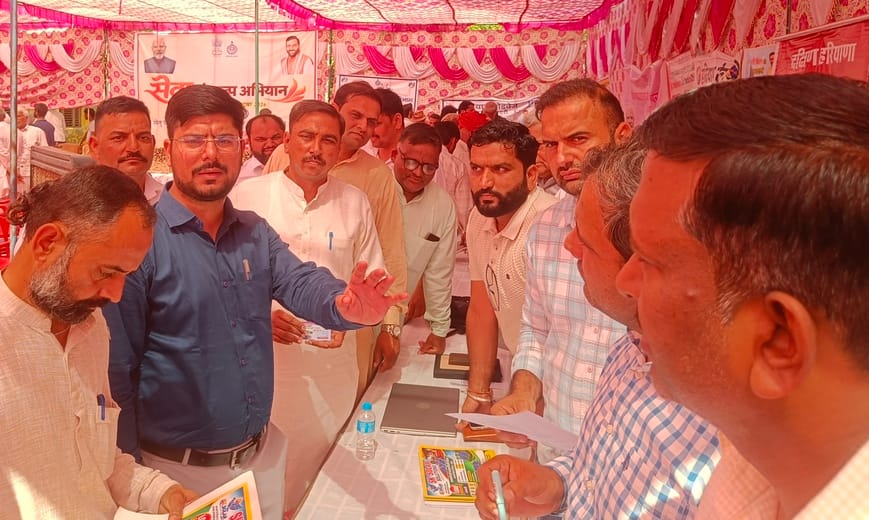 25 departments set up stalls; 250 beneficiaries availed the benefits of the schemes
