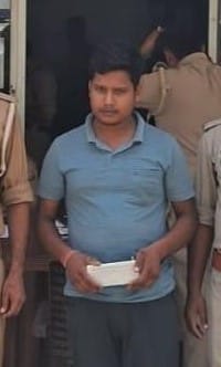 पुलिस की गिरफ्त में जंगलकांड का चौथा आरोपी जीतेश। स्रोत-पुलिस