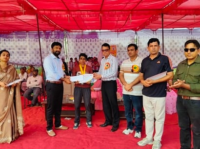Parul was honored with the 'Overall Best Athlete' award.