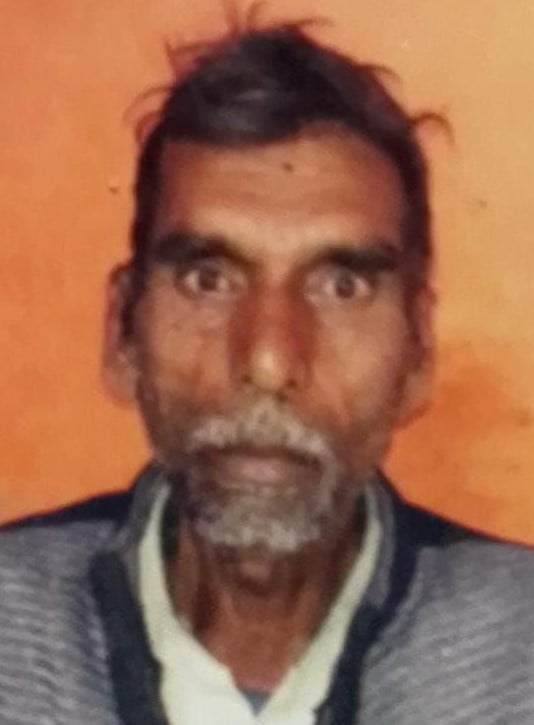 Shahjahanpur News: मचान पर सो रहे ग्रामीण को सांप ने डसा, मौत
