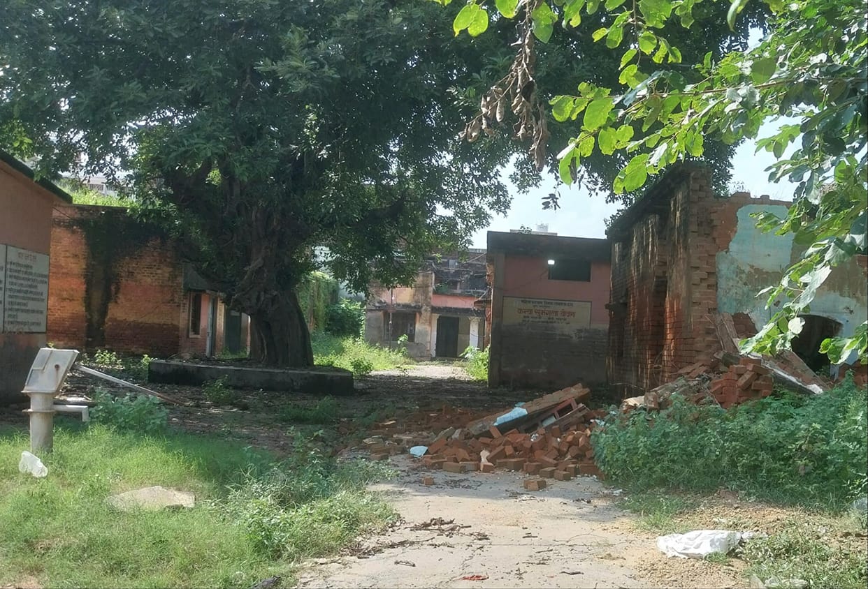 Women's hospital closed for two years; memorandum submitted to CM seeking its reopening.