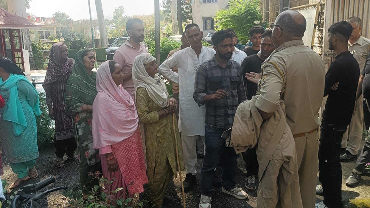 Condition of youth found injured on the road in Dadhol Kalan is critical.