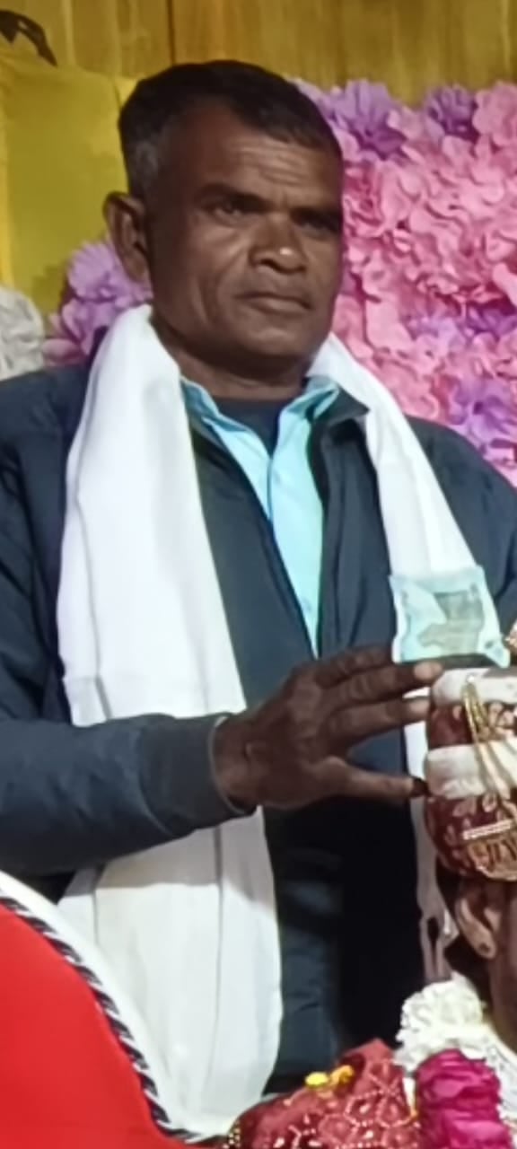 Jhansi News: भतीजी का रिश्ता करने झांसी आ रहे दंपती को वाहन ने रौंदा, मौत