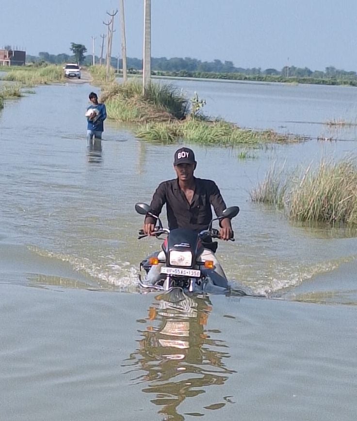 Siddharthnagar News: चार जगह खतरे के पार नदियां बूढ़ी राप्ती-तेलार में भी बढ़त