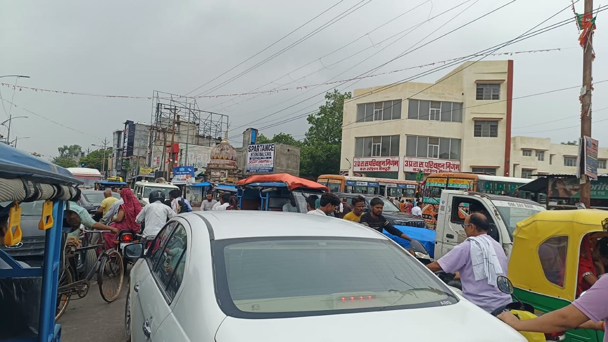 MAINPURI NEWS NEWS BUS STAND