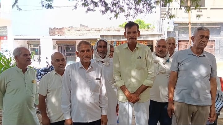 Demand for installation of streetlights from Tau Devi Lal Chowk to Nizampur Railway Station.