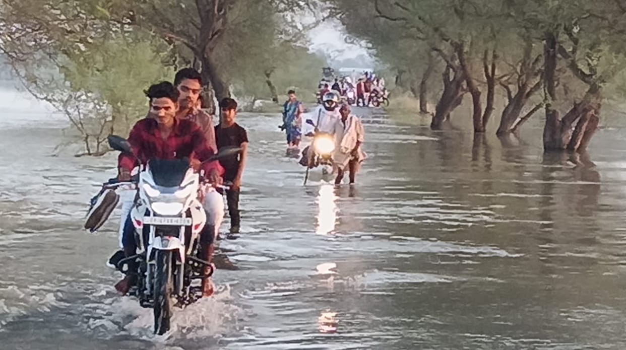 Rapti's surge subsides; elderly man drowns in floodwaters