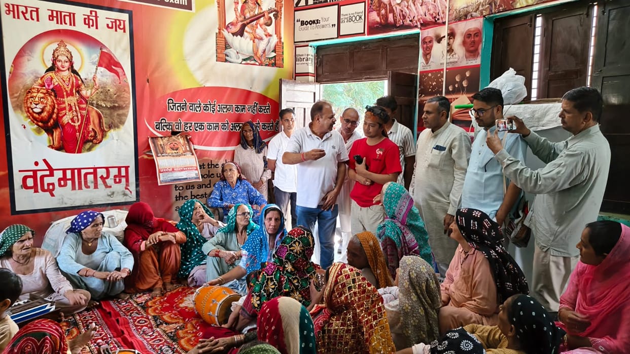 Rural women showcased a glimpse of Haryanvi culture through traditional songs.