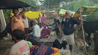 गंडक के उफान पर