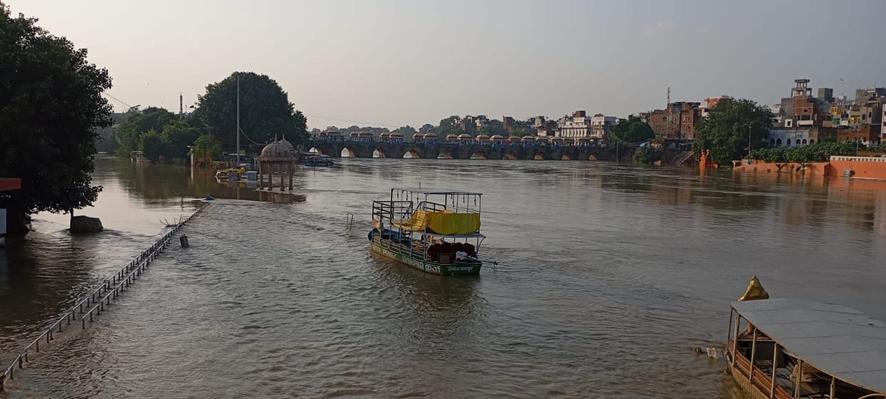 Gomti is 2.34 meters below the danger mark