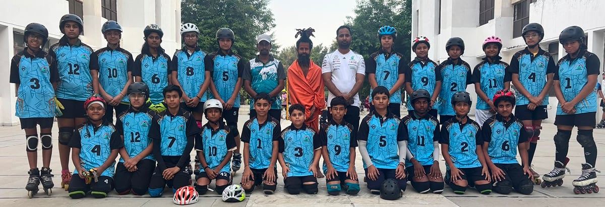 Noida News: राज्य रोल बॉल चैंपियनशिप में दमखम दिखाएंगी जिले की टीम