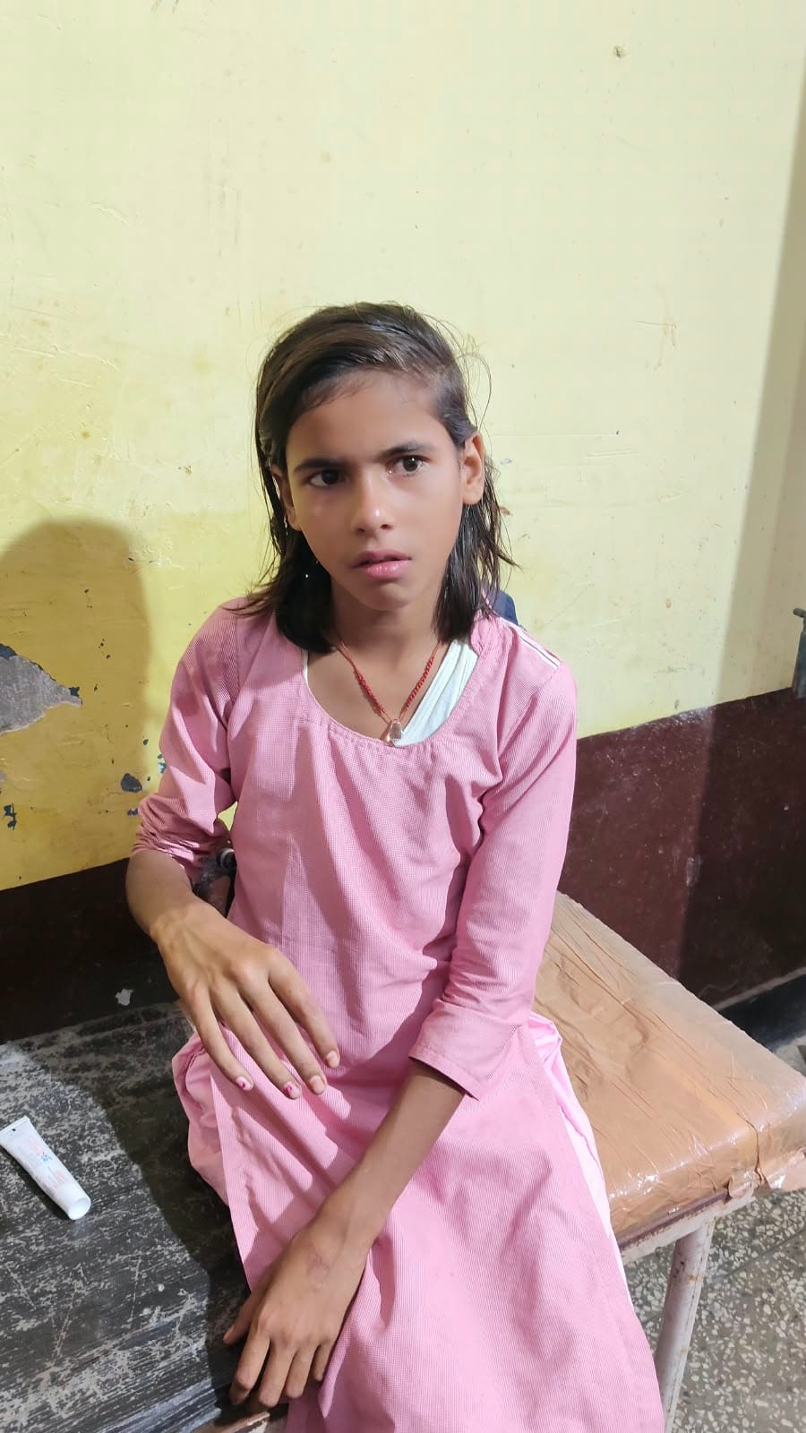 Trolley involved in illegal mining rams into auto-rickshaw; seven school children injured.
