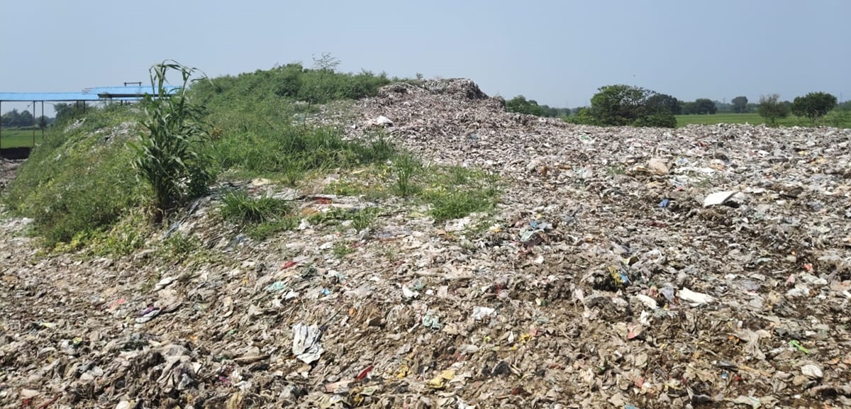 Bulandshahar News: आंकड़ों में चमक रहा बुलंदशहर, सड़कों पर सिसक रही स्वच्छता