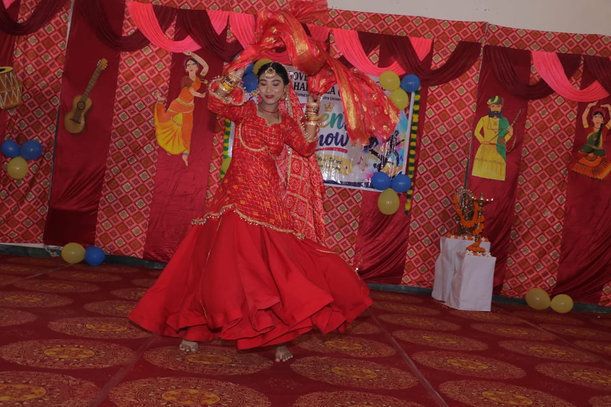 Aditi takes first place, Sudiksha second in the solo dance competition.