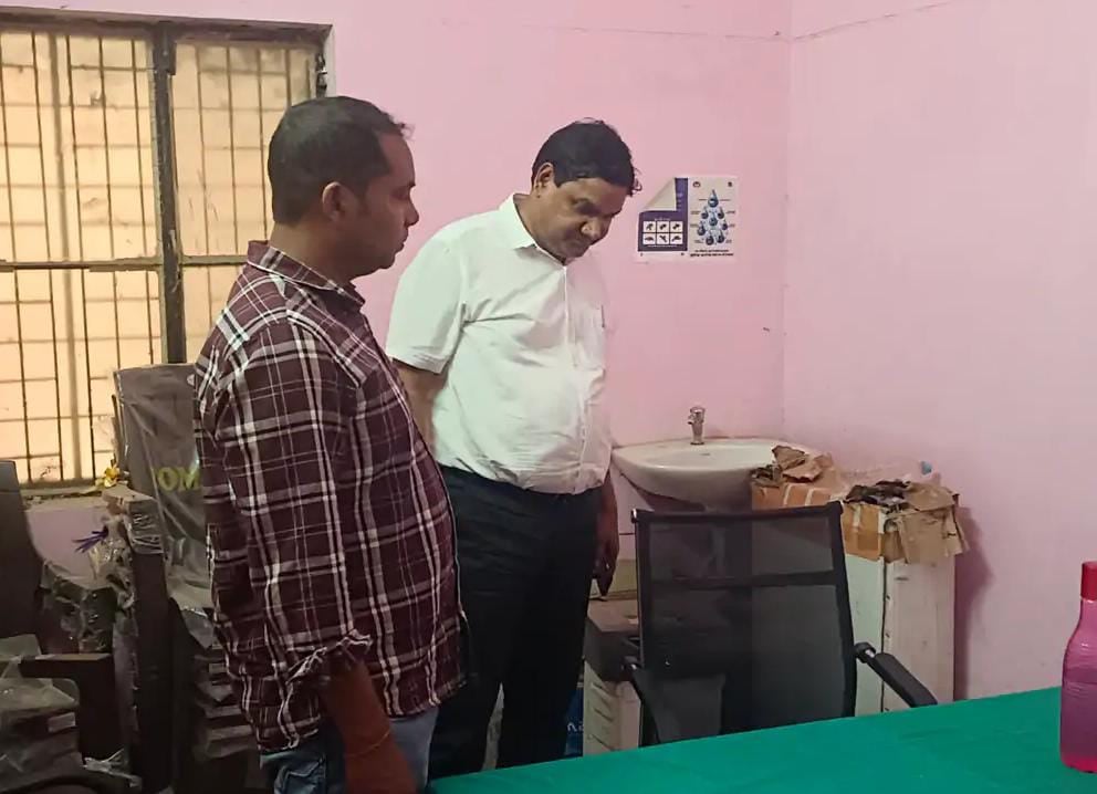 Basti News: ऑनलाइन जांच में छह संदिग्ध दिव्यांग प्रमाणपत्र पकड़े, नोटिस जारी