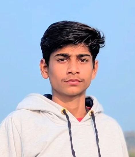 Budaun News: सरकारी हैंडपंप में डाली सबमर्सिबल की मोटर, करंट से किशोर की मौत