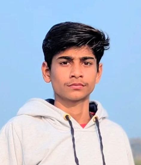 Teenager dies of electrocution after installing submersible pump motor in government handpump.