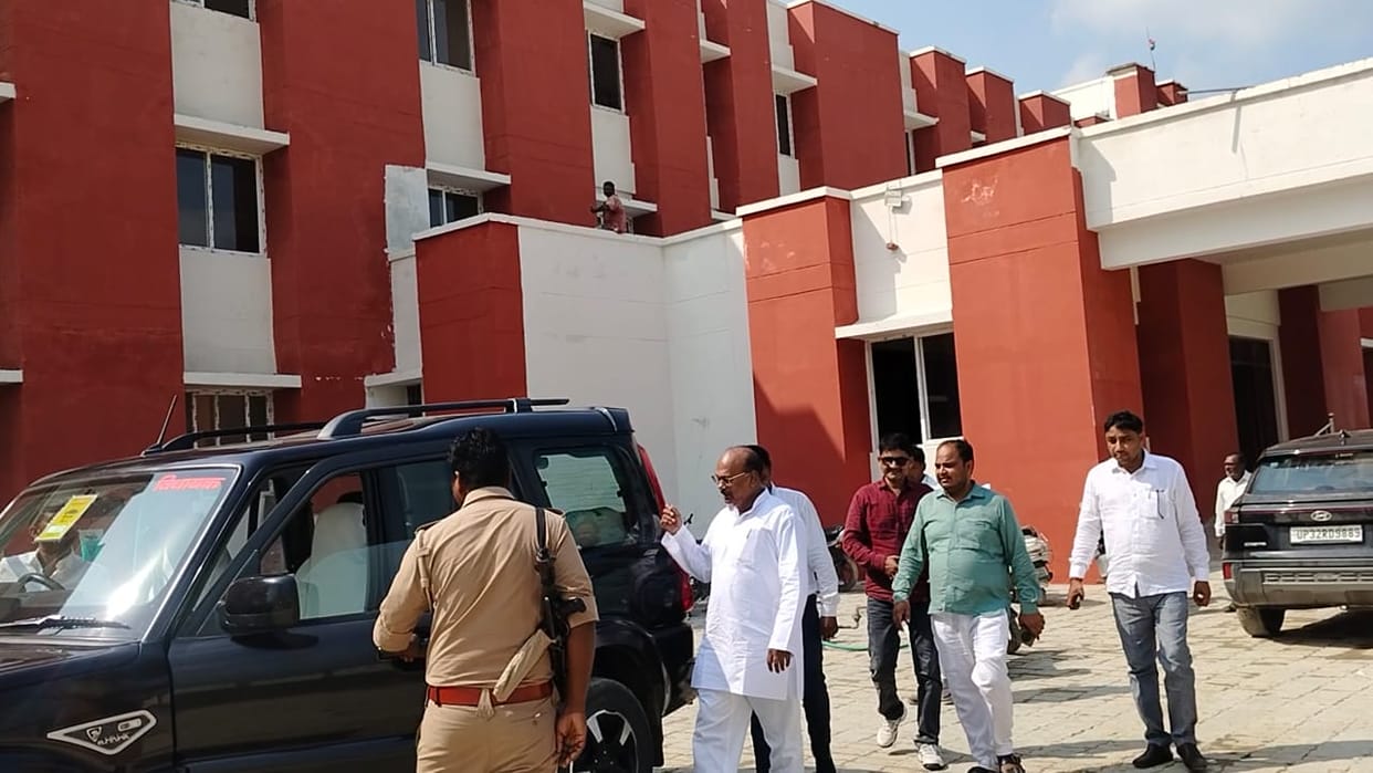 Chief Minister Model Composite School built at a cost of 25 crore; facilities to rival convent schools.