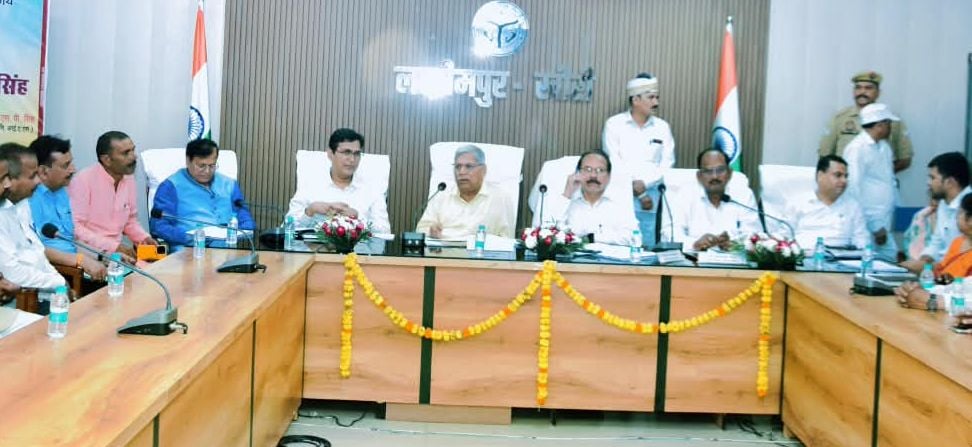 Lakhimpur Kheri News: पिछड़ा वर्ग आयोग की टीम ने जुटाए ओबीसी प्रतिनिधित्व के आंकड़े