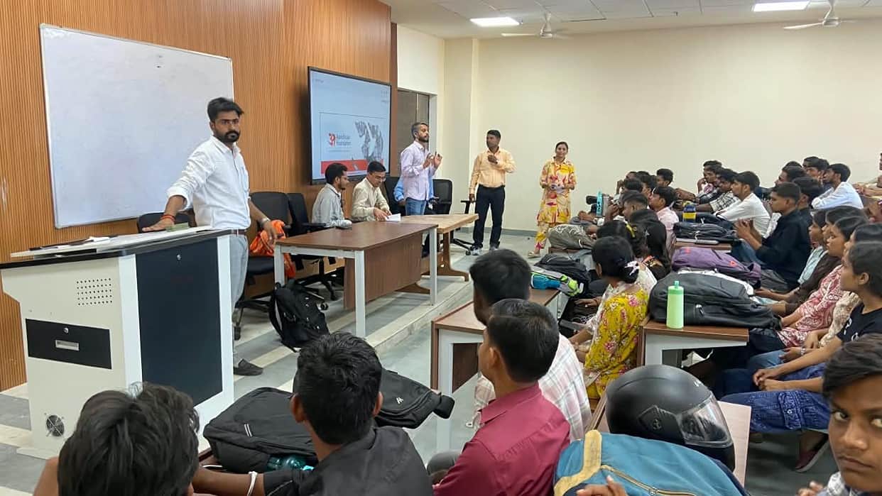 Message conveyed to the youth to become self-reliant through entrepreneurship and self-employment.