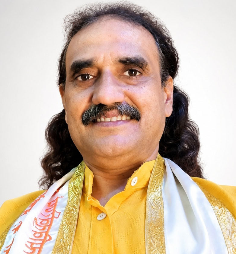 Budaun News: तीन दिवसीय वेदकथा एवं यज्ञ महोत्सव आज से