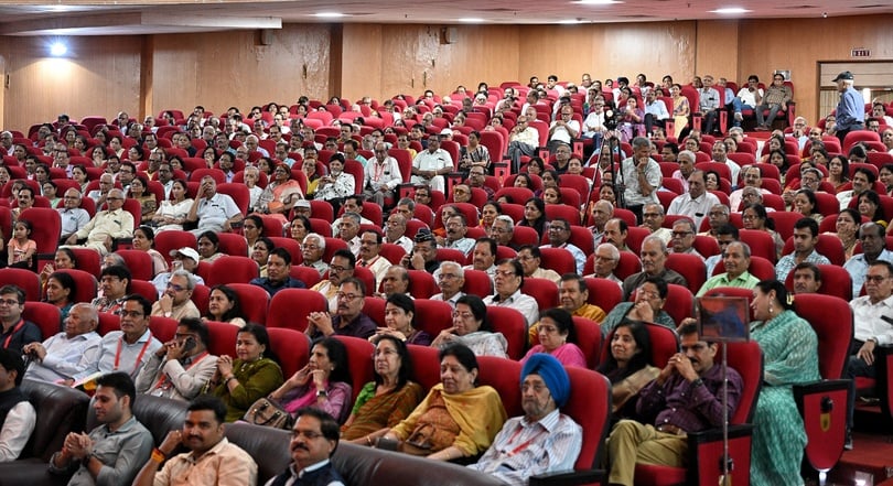 Lucknow News: अंतरराष्ट्रीय वृद्धजन दिवस पर बीबीएयू में संवाद का आयोजन