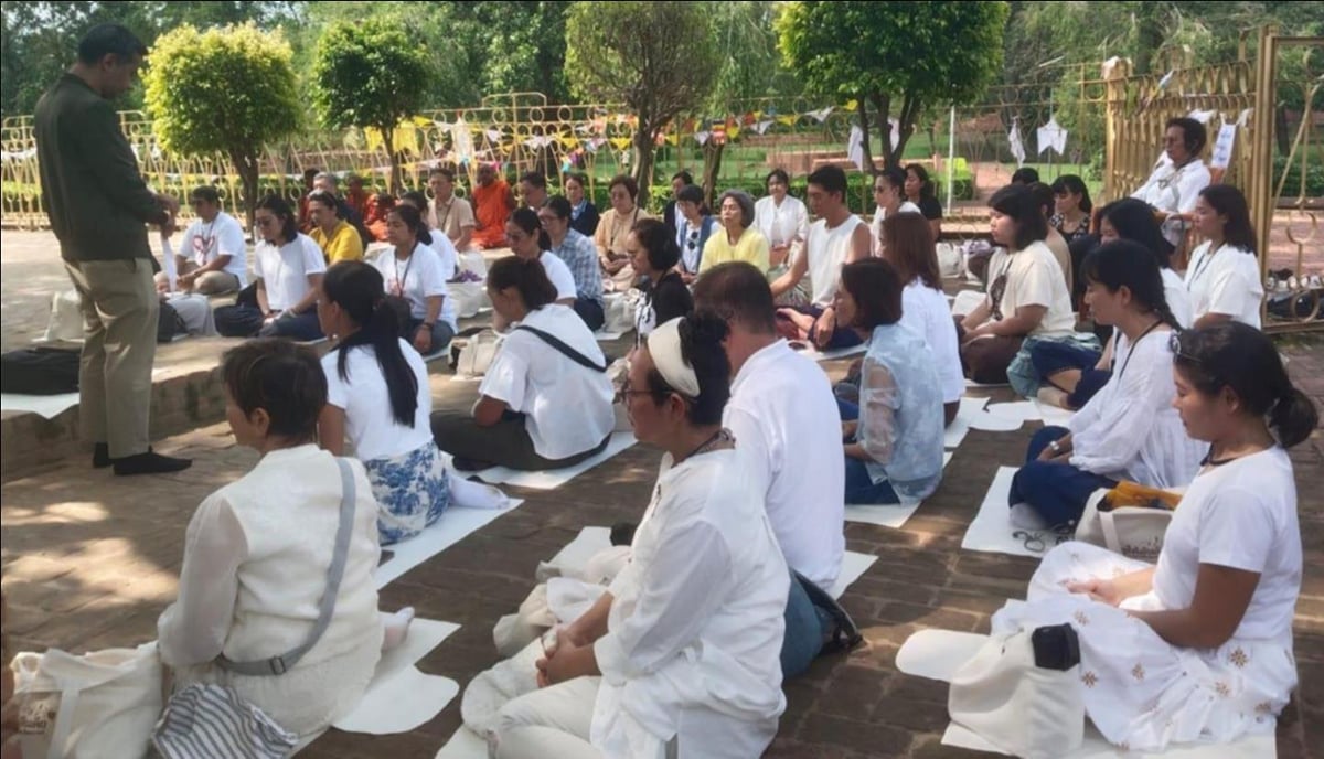 Shravasti News: श्रीलंका व वियतनाम के अनुयायी पहुंचे तपोस्थली