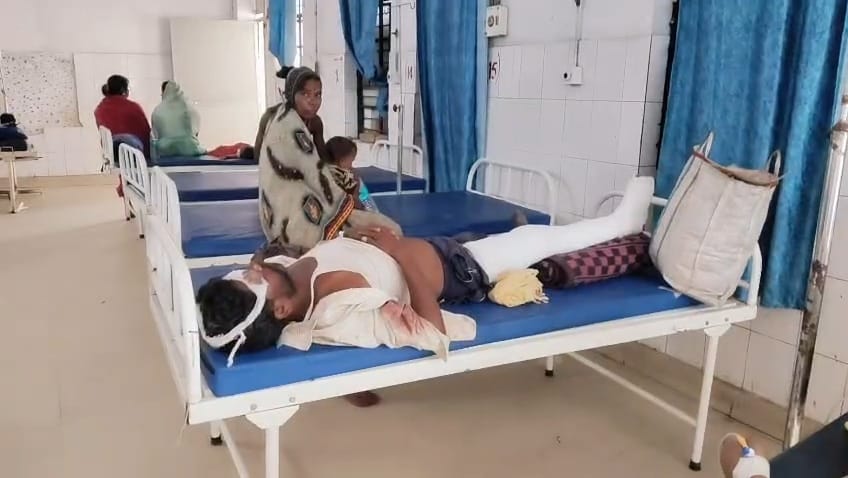 Bihar News hajipur road accident two dead five injured vaishali News road accident news