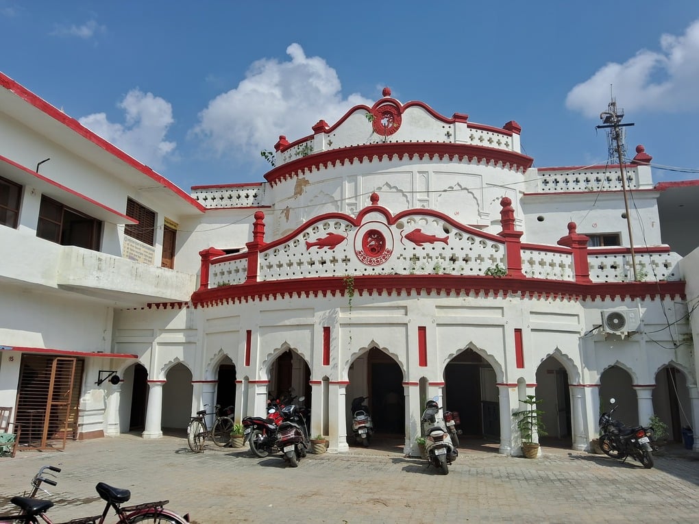 Sultanpur News: जहां ठहरे थे बापू, आज भी याद दिलाते हैं वो स्थान