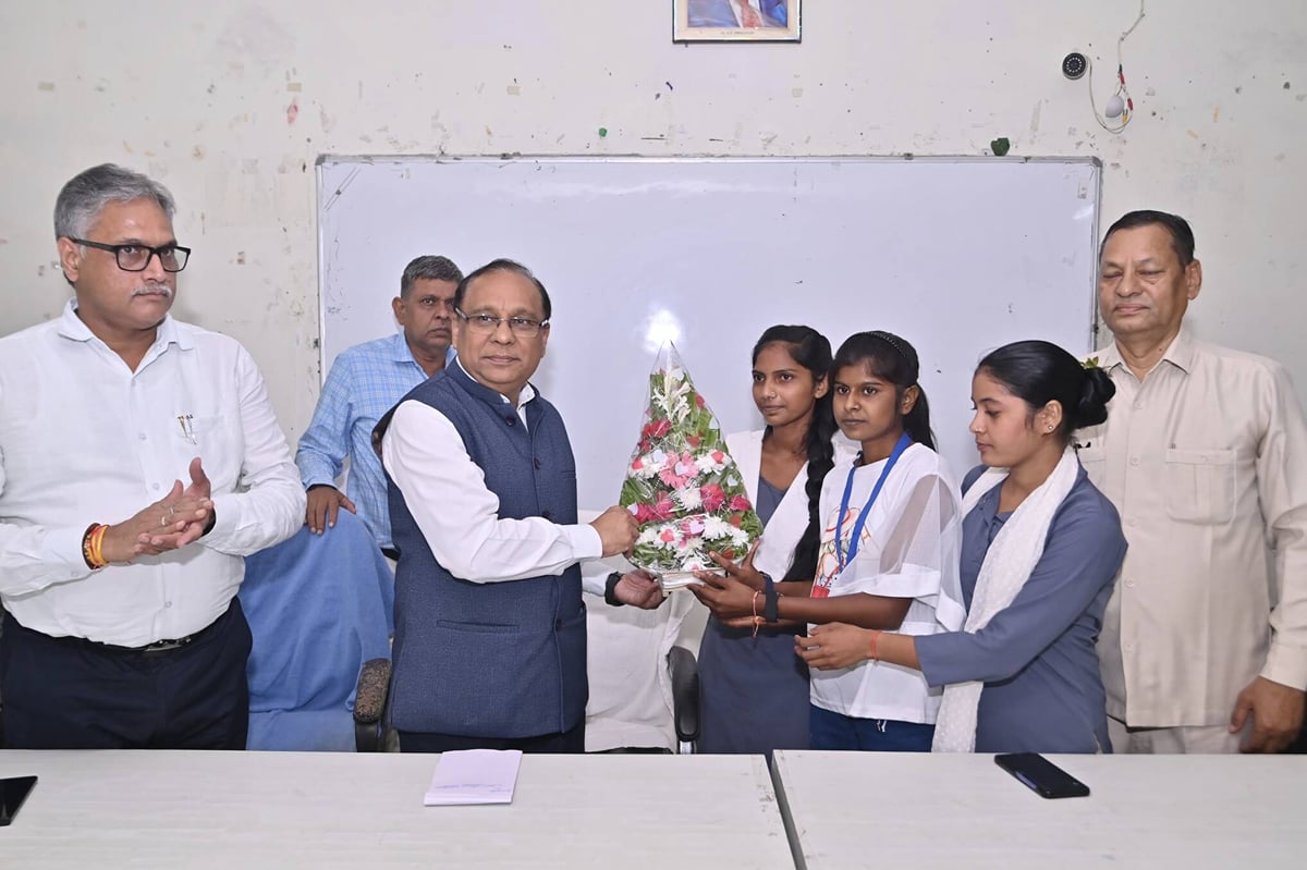 महाविद्यालयों में चार वर्षीय यूजी पाठ्यक्रम होगा संचालित : कुलपति