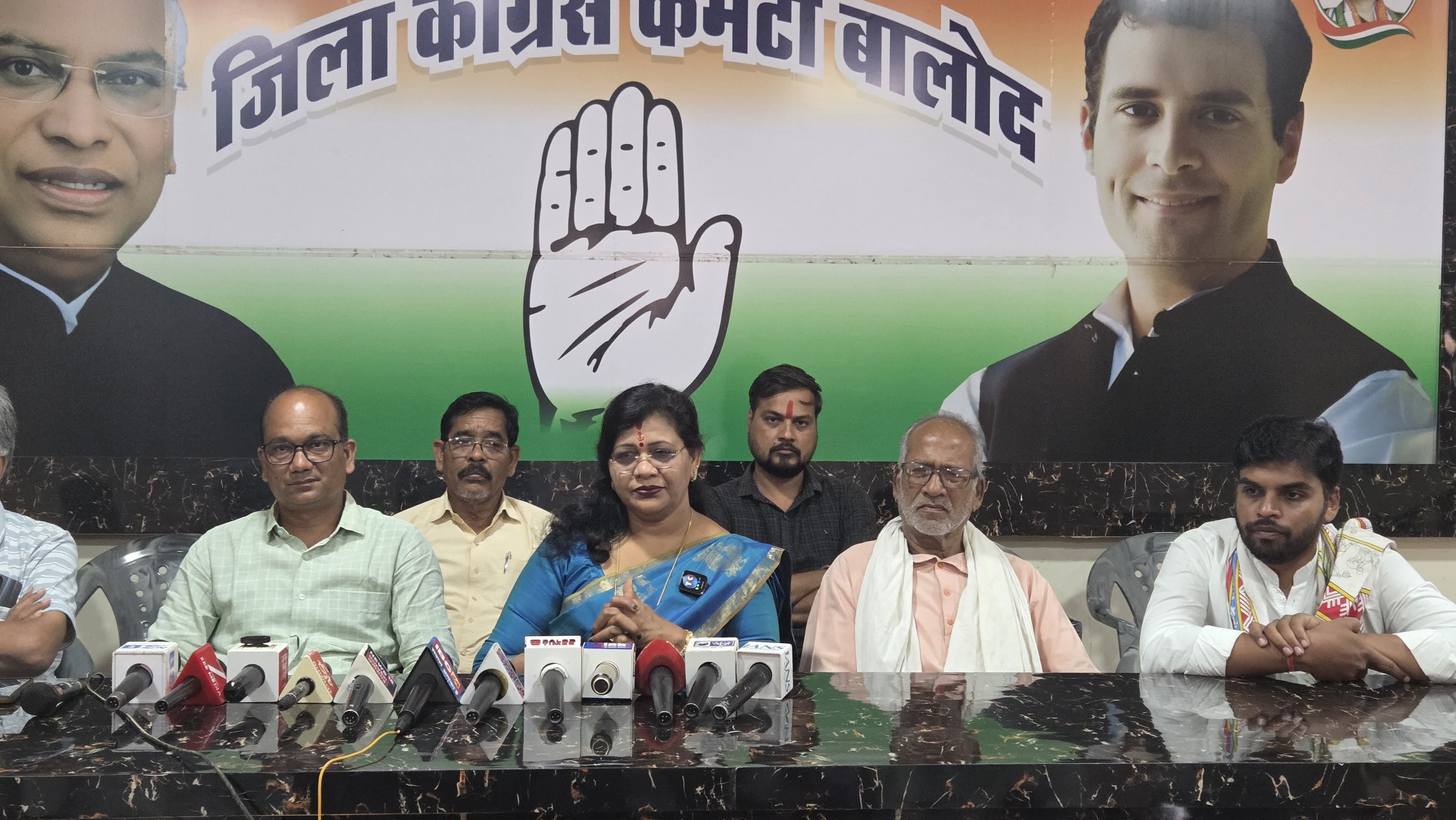 बालोद में कांग्रेस की प्रेस वार्ता चीफ इलेक्शन कमिशन से ज्ञानेश कुमार को हटाने की मांग