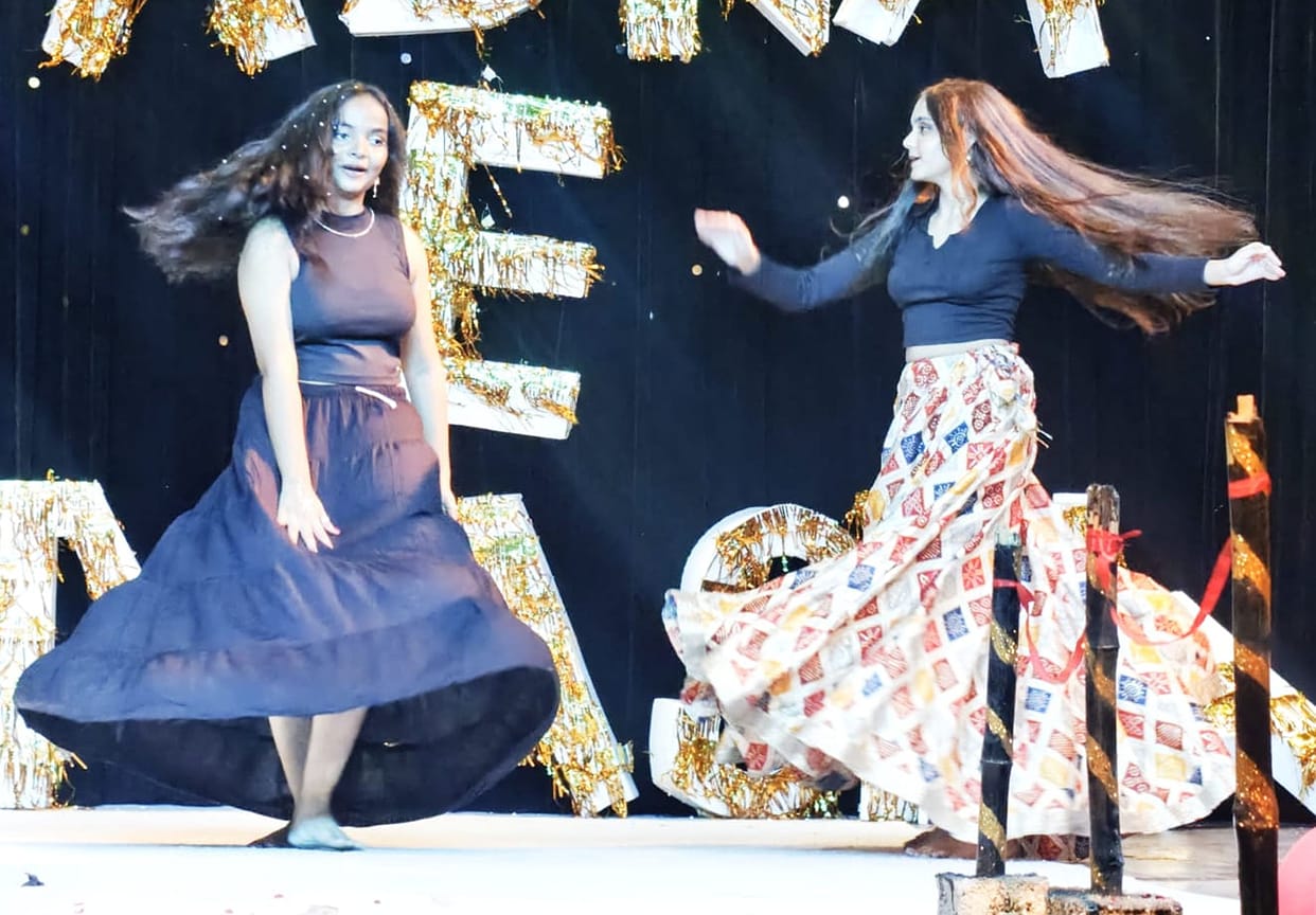 Students presented cultural programs.