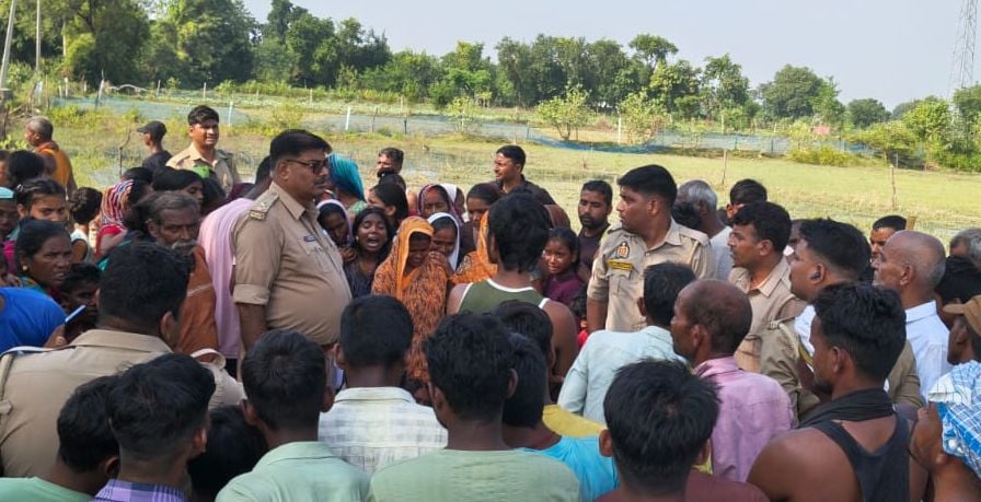 Gonda News: टेढ़ी नदी की बाढ़ के पानी में डूबने से मजदूर की जान गई