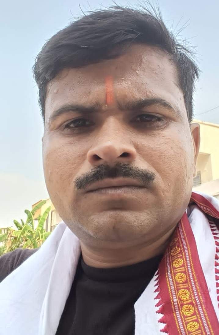 Chandauli News: ट्रेन से वाराणसी आ रहे युवक की संदिग्ध हाल में मौत