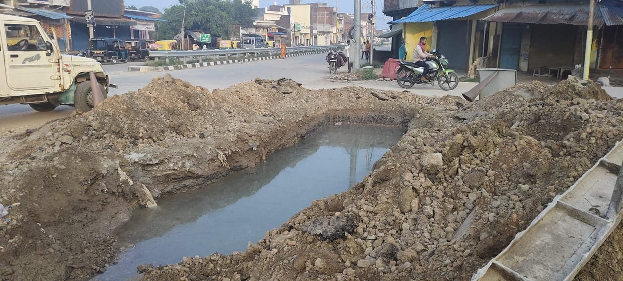 Pipeline bursts; water supply to 25 villages disrupted for five days.