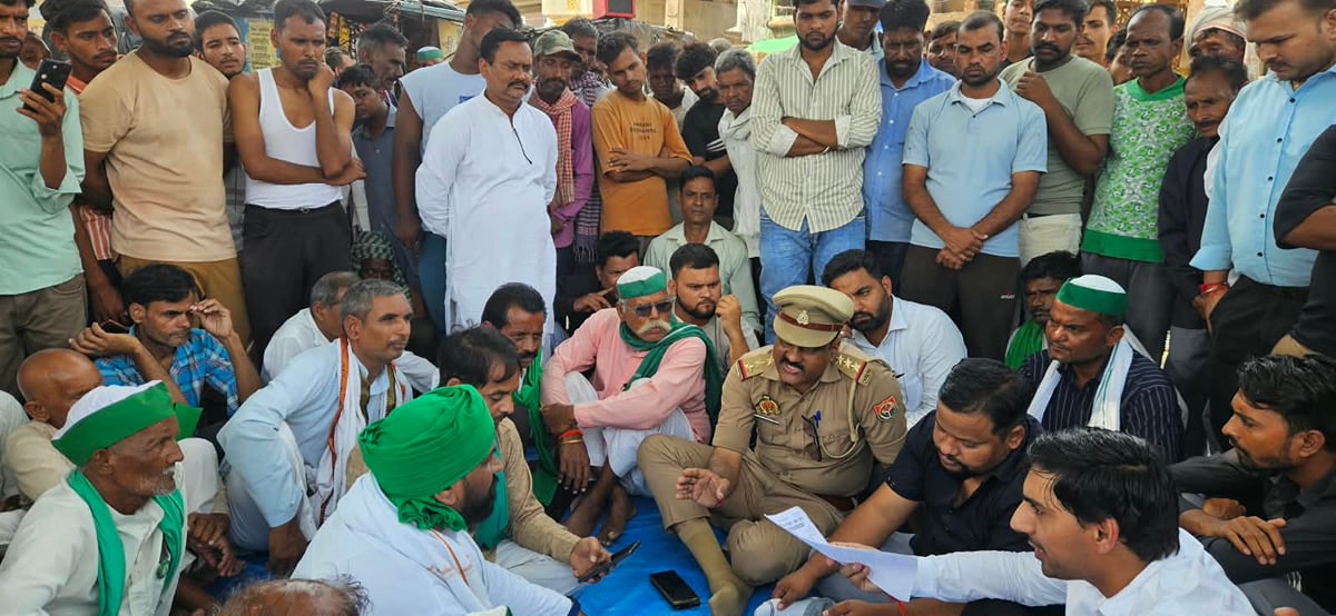 Shahjahanpur News: तीसरे दिन भी जारी रहा किसानों का धरना, मांगों पर अड़े प्रदर्शनकारी