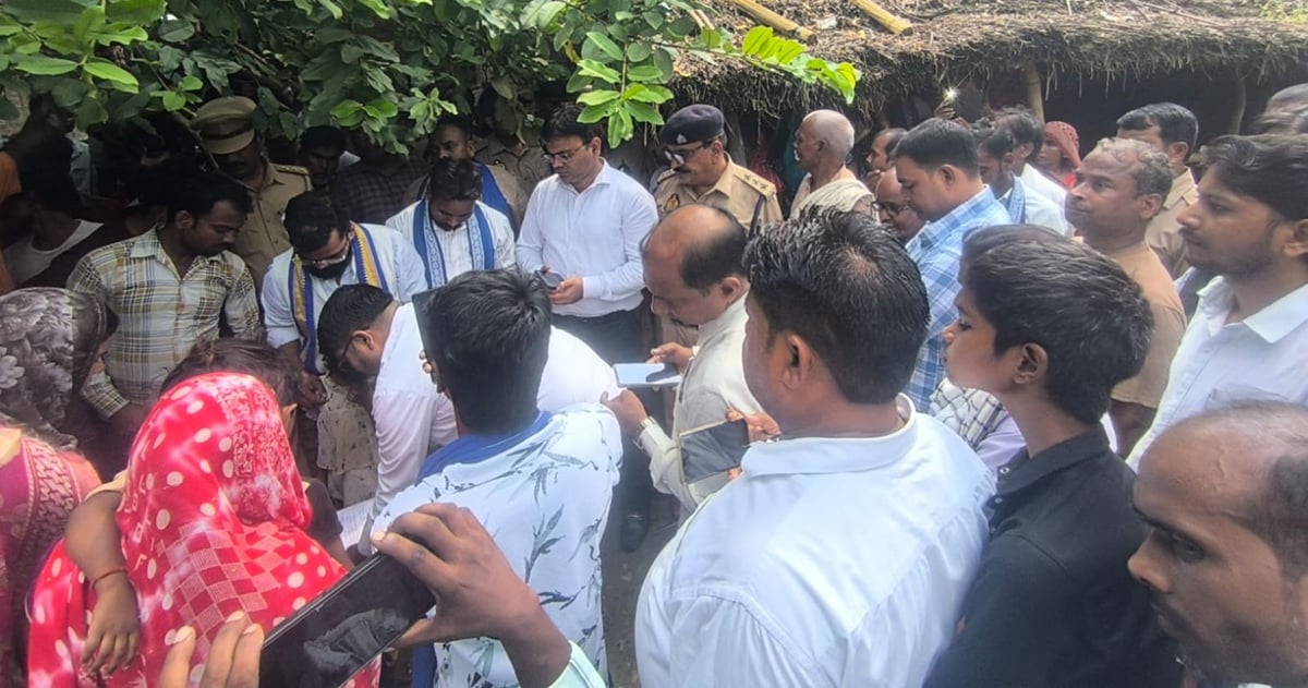 Sultanpur News: आरोपियों की गिरफ्तारी पर माने परिजन, किया अंतिम संस्कार