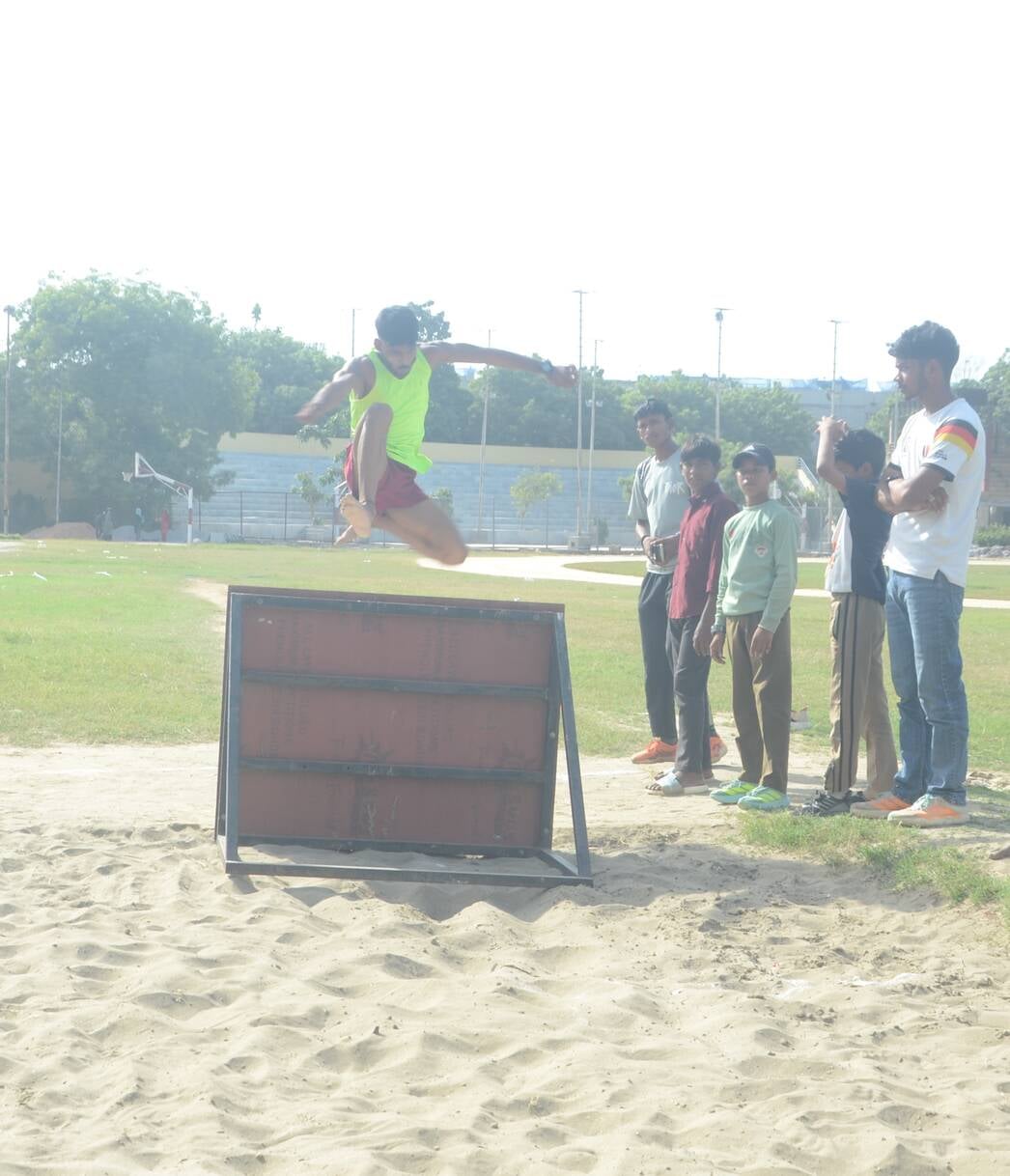 Agra News: मंडलीय एथलेटिक्स टीम में 16 खिलाड़ी चयनित