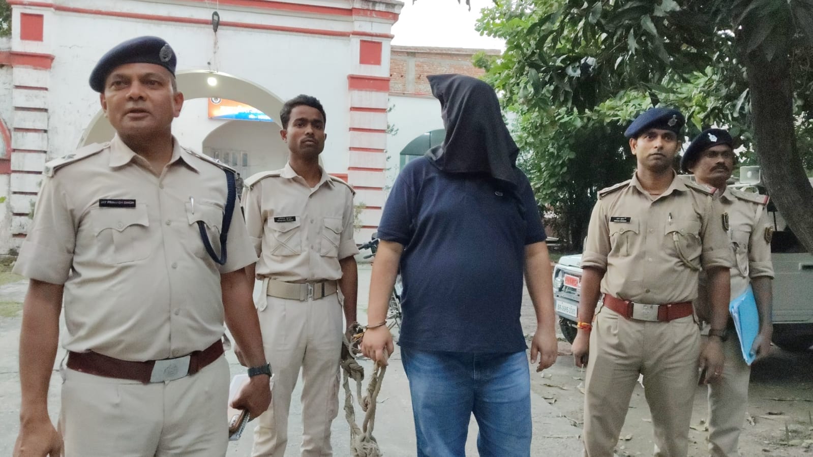 मास्टरमाइंड अरेस्ट